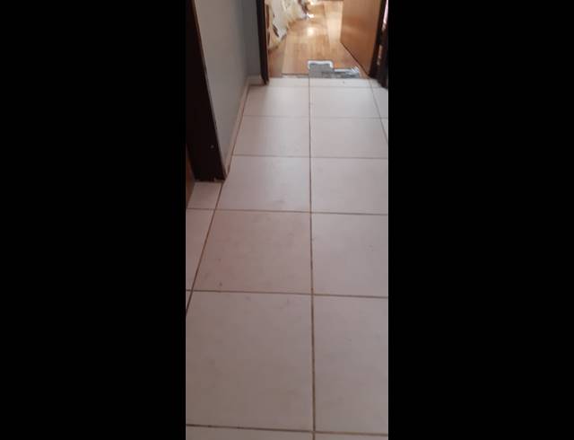2 BEDROOM FLAT FOR SALE IN SURAYAVILLE